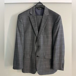 Travelers Collection Window Pane Suit